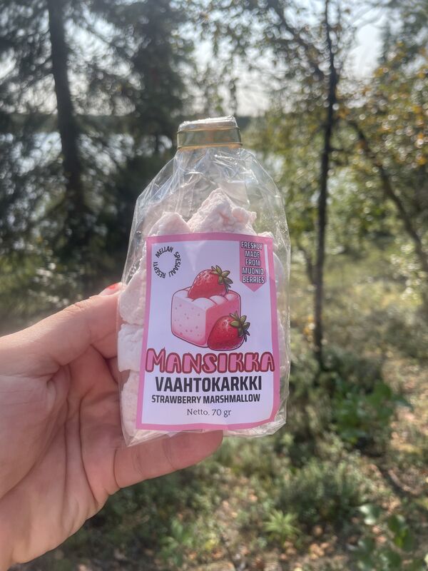 Mansikka vaahtokarkki 70g