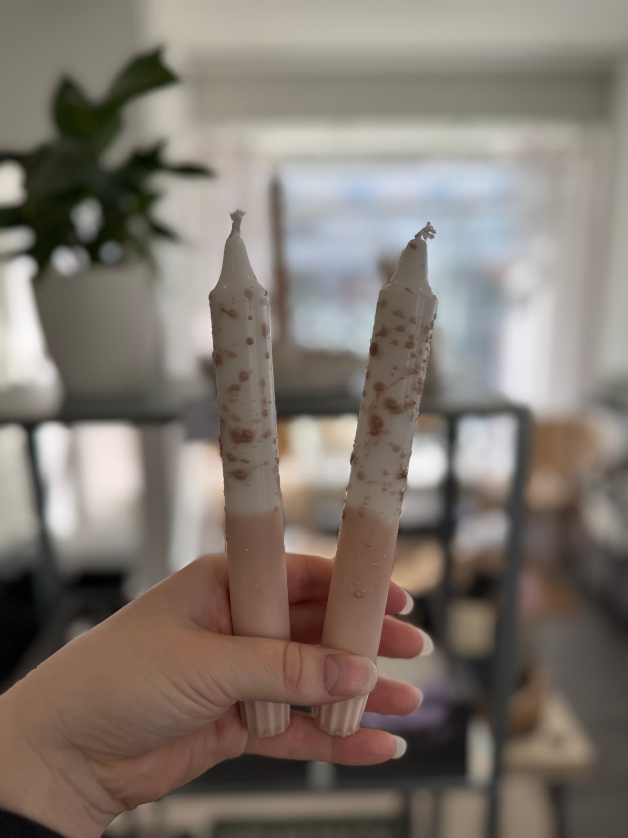 Kruunukynttilä (eri värejä)